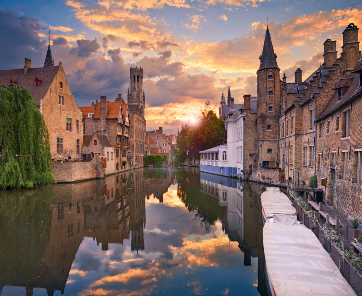 (c) Bruges-guides.com